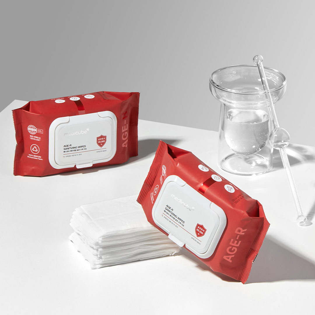 cleansing-wipes-v5 1_3_edcccbac-f889-4382-b5de-460e1895b4a1.png